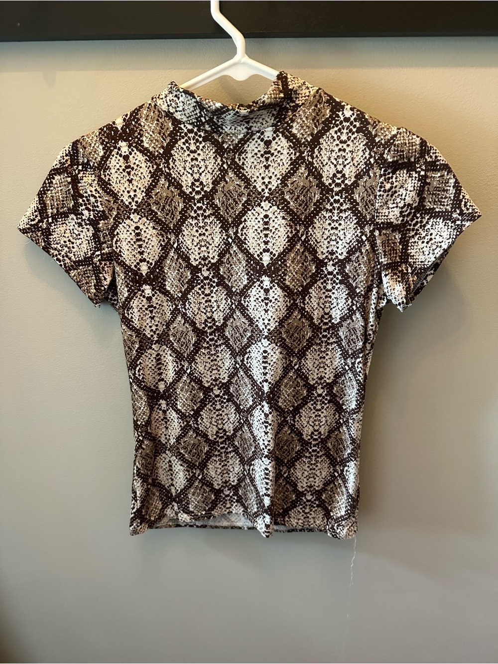 Brown Snake Print Short Sleeve Women's Top